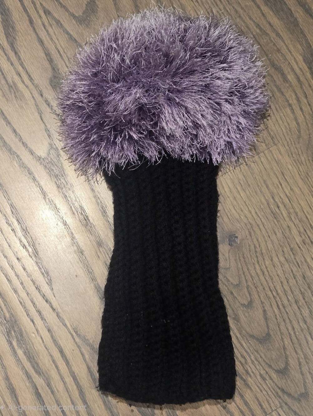 Purple Eyelash Yarn Knit head cover for Driver or 3 Wood. VG Condition.